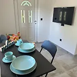 Roni *