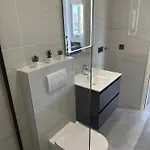 Roni Апартаменти *