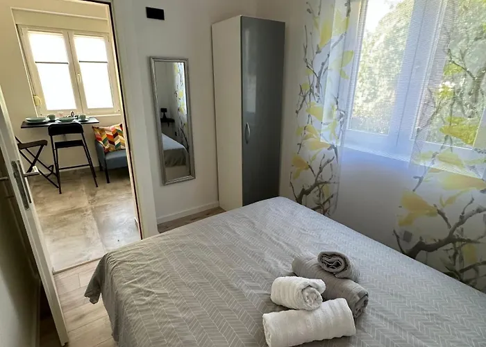 Apartamento Roni Zadar